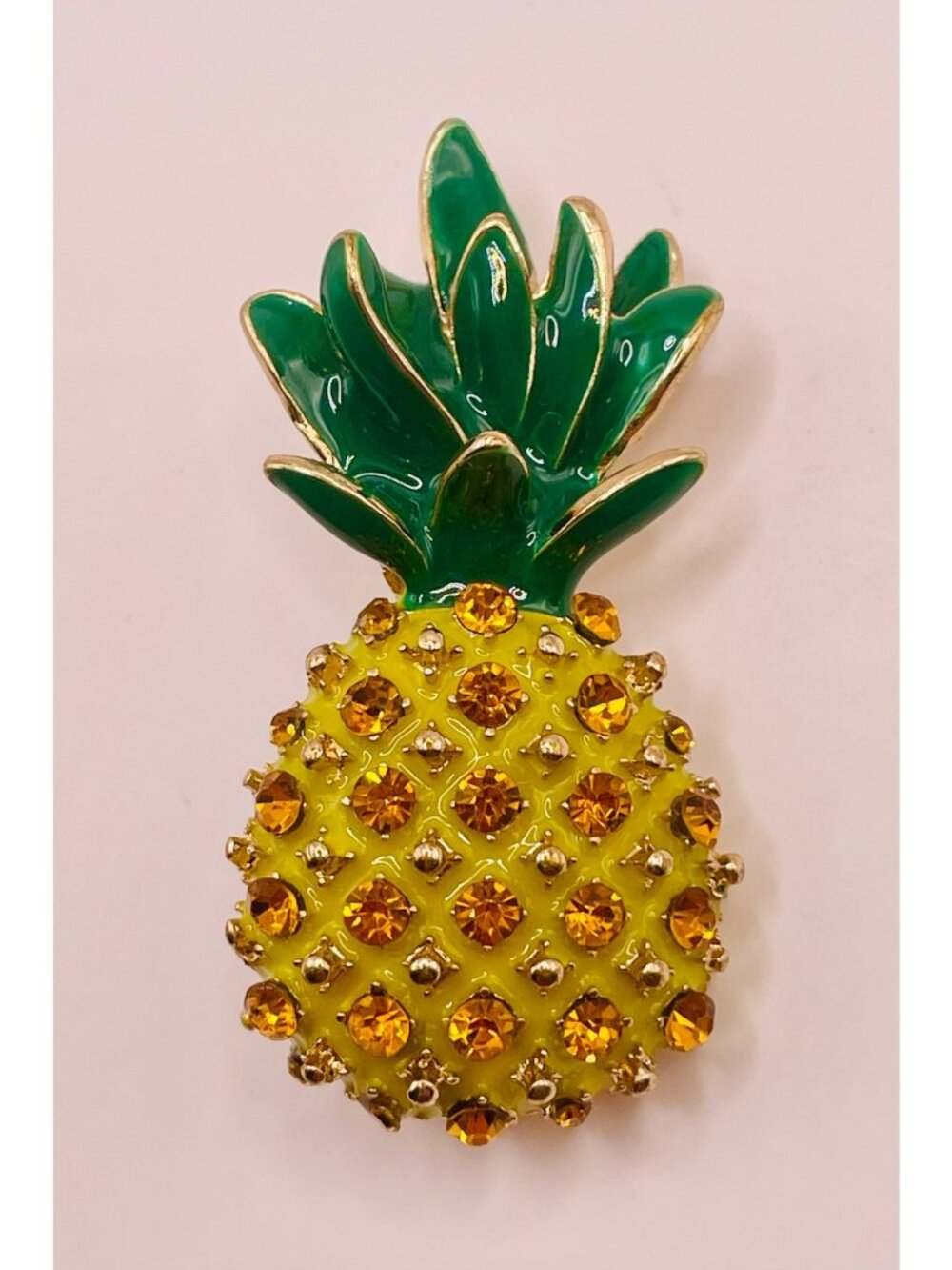 New Pineapple Shaped Brooch Pin Rhinestones & Gold-Tone -50B